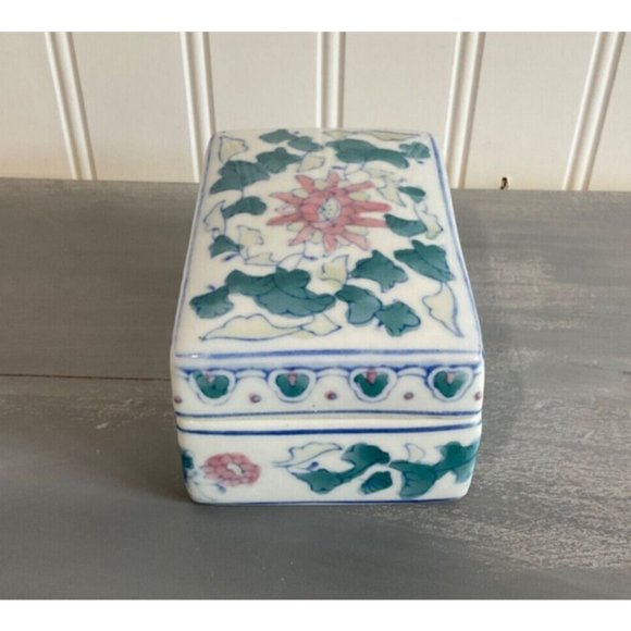 Vintage Trinket Box Small Rectangle Floral Ivy Pink Green Blue Ceramic Lid China - Picture 2 of 8